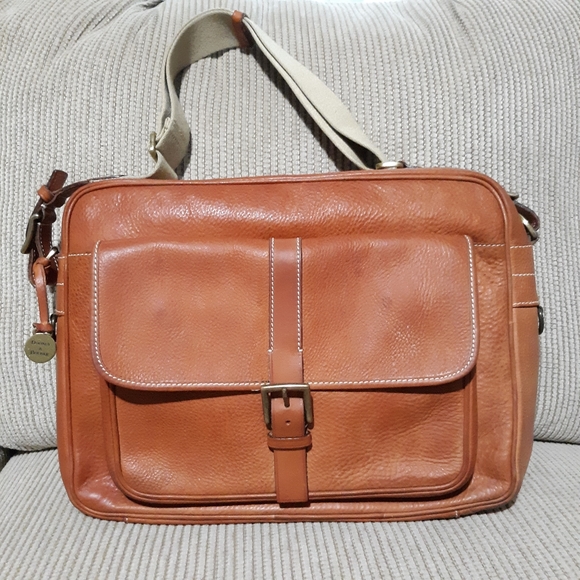 dooney and bourke mail bag